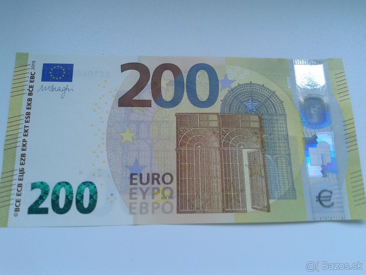 Bankovka 200 eur ser. SC 10..