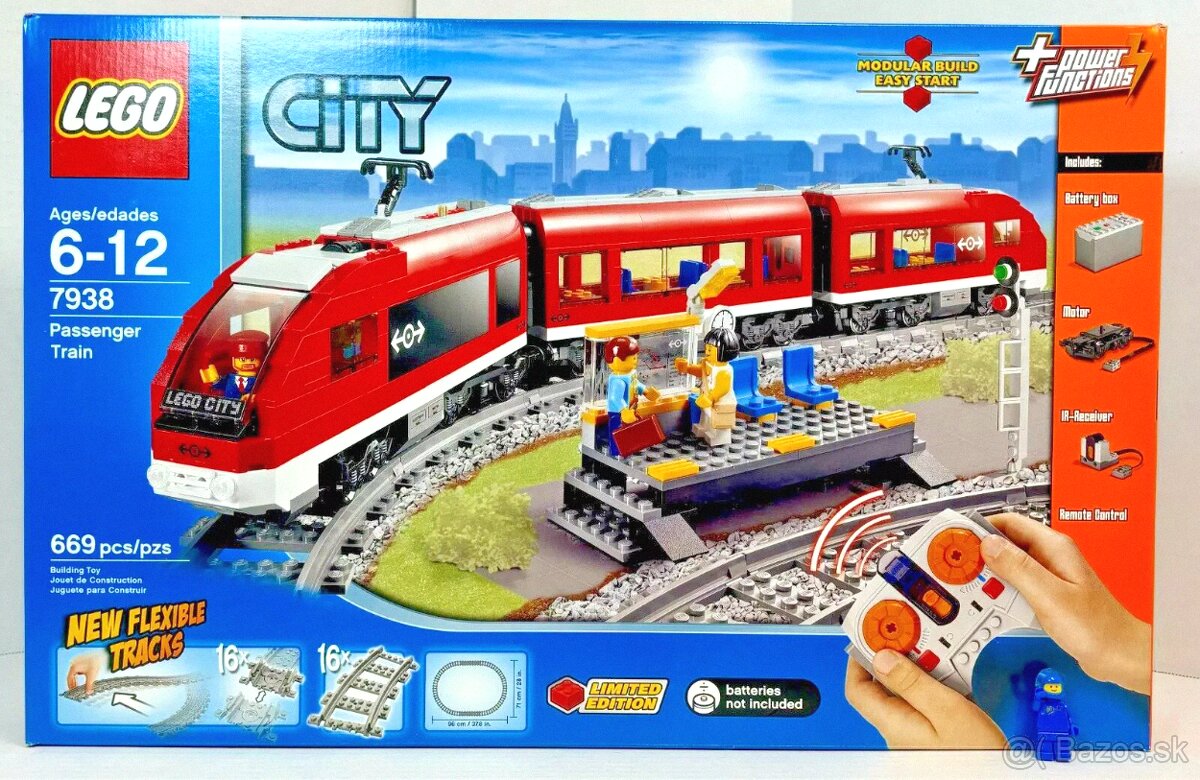 LEGO City: Osobný vlak (7938)