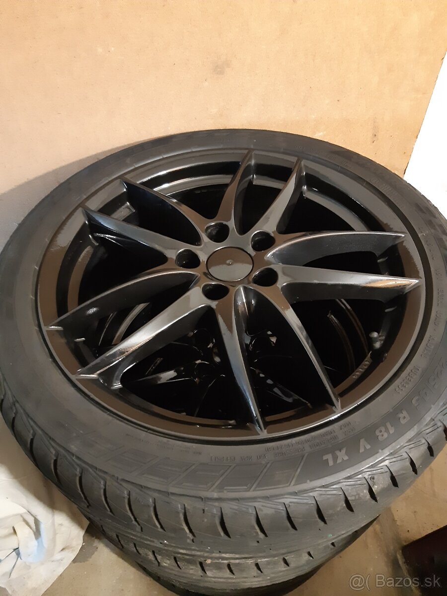 5x112 R18 225/45 R18