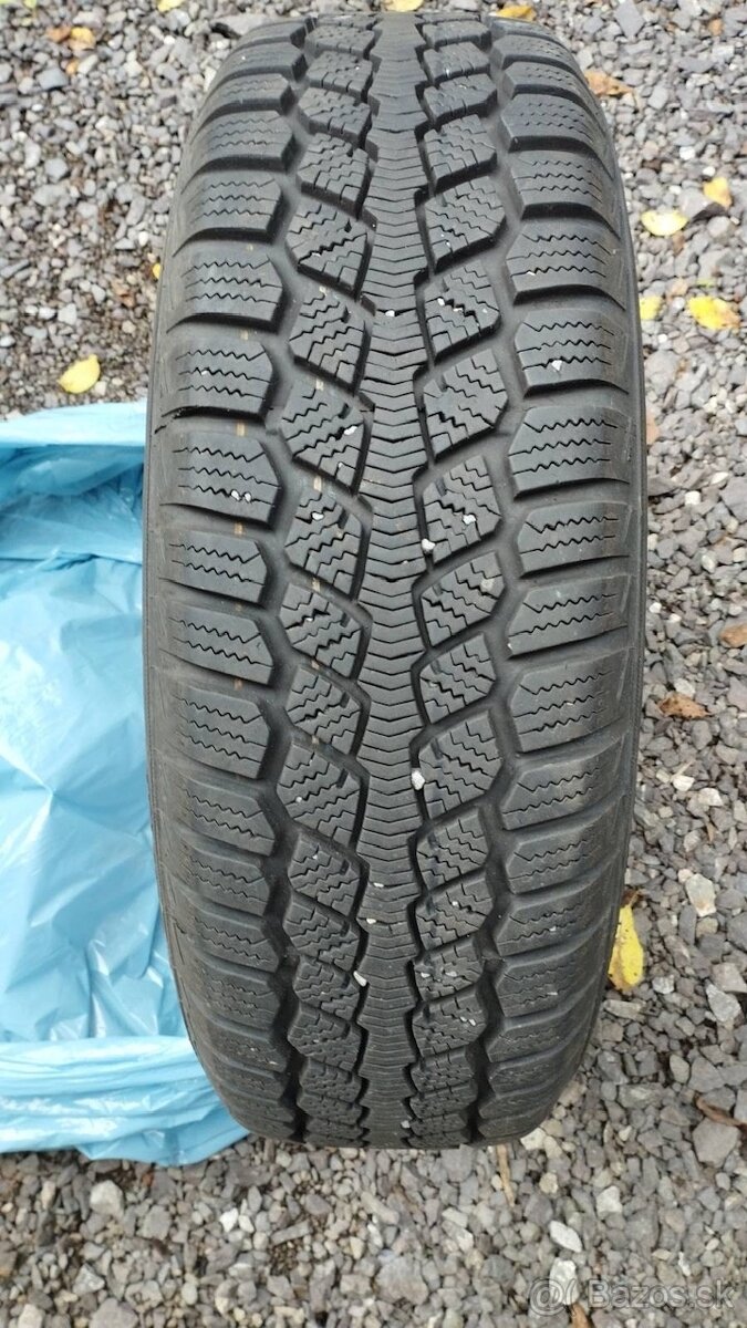 Zimné pneumatiky 185/65 R15 92T EXTRA na diskoch