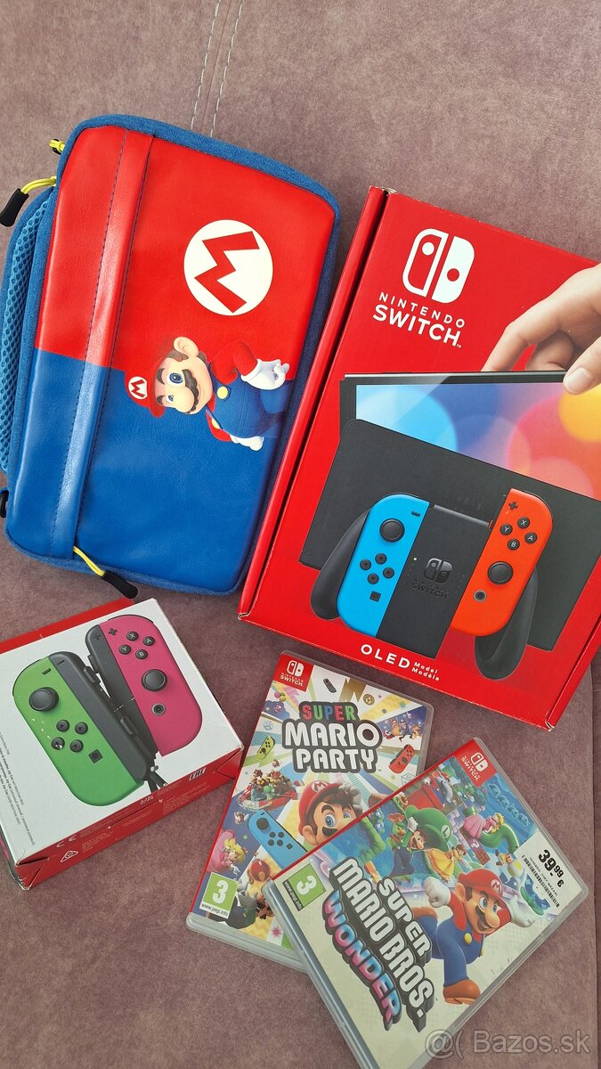 Nintendo Switch OLED Super Mario