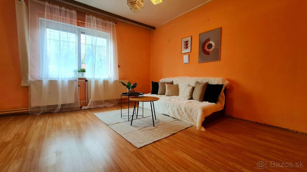 Na predaj 2. izb. rodinný dom, pozemok 262 m2, Handlová