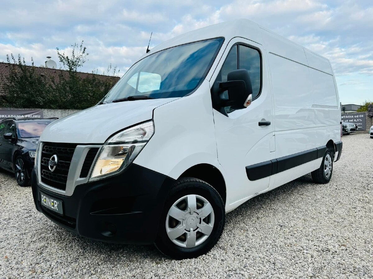 Nissan NV400