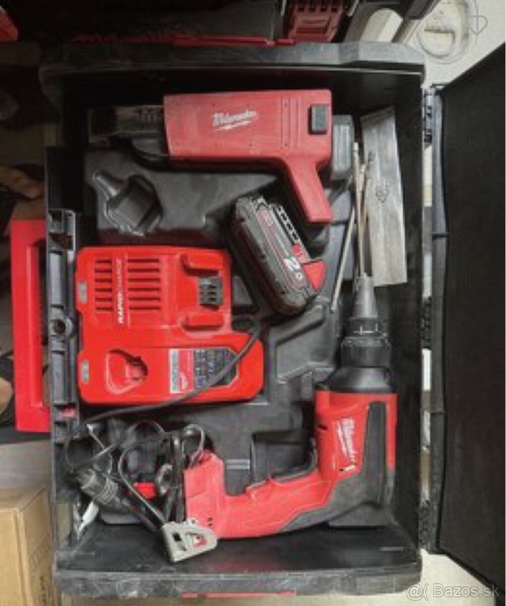 MILWAUKEE M18 FUEL™ AKU SKRUTKOVAČ NA SADROKARTÓN