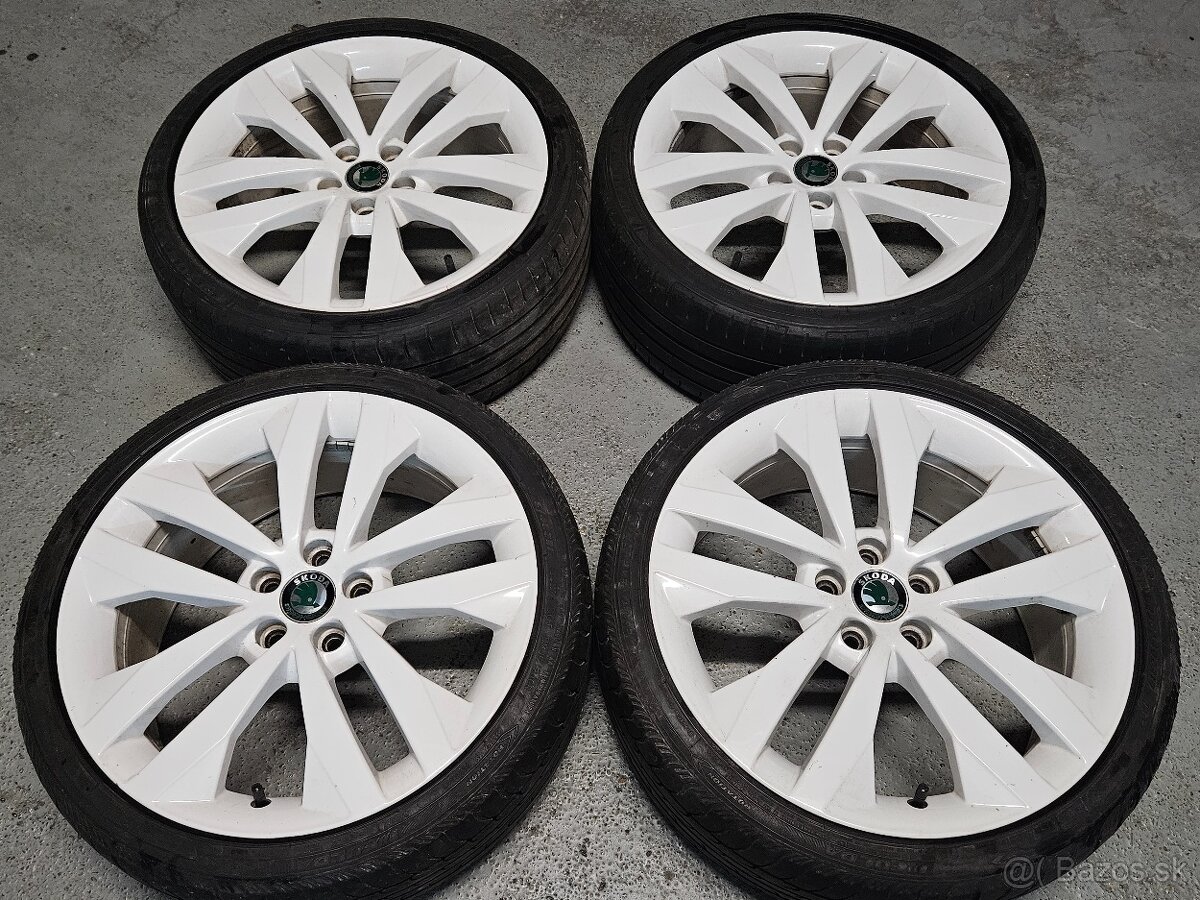 Škoda "17" (5x100) white