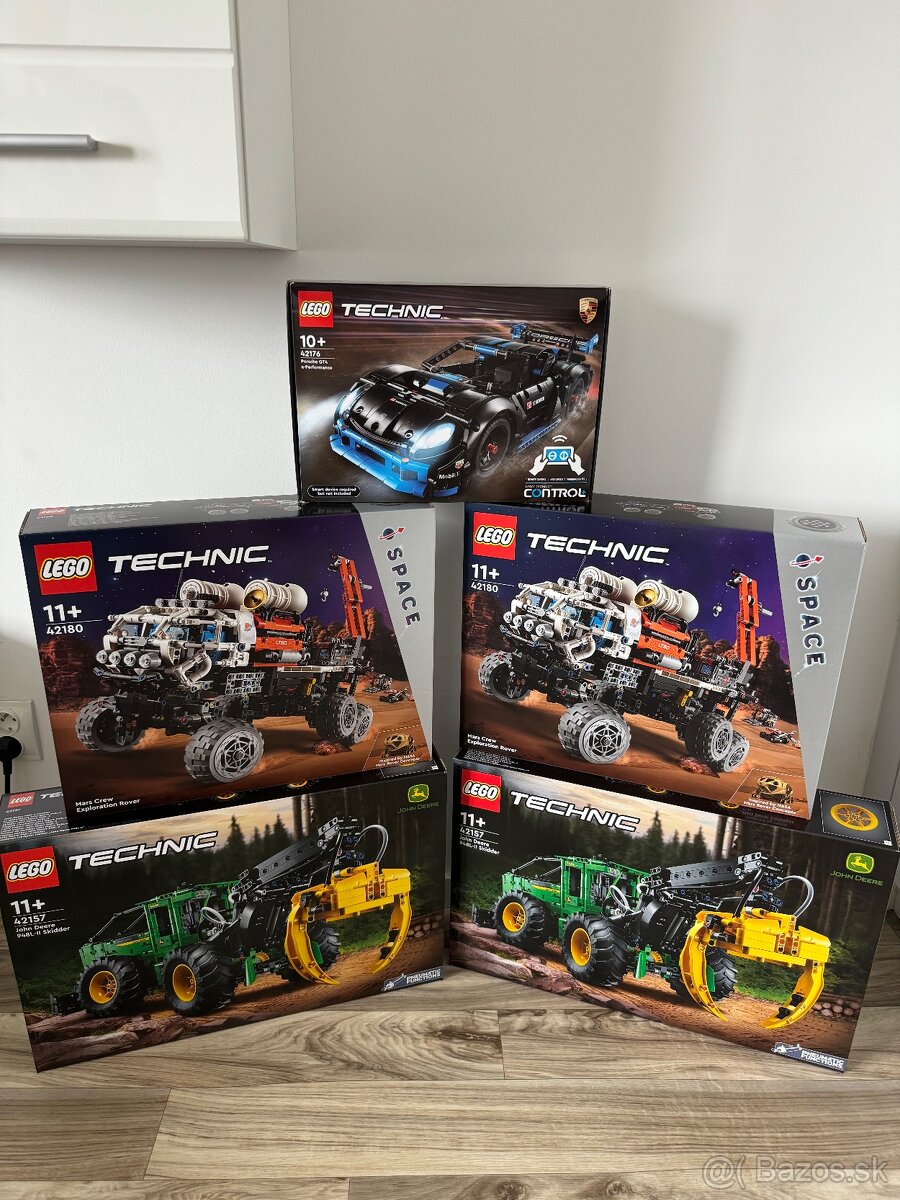 Lego technick 42176,42180,42157