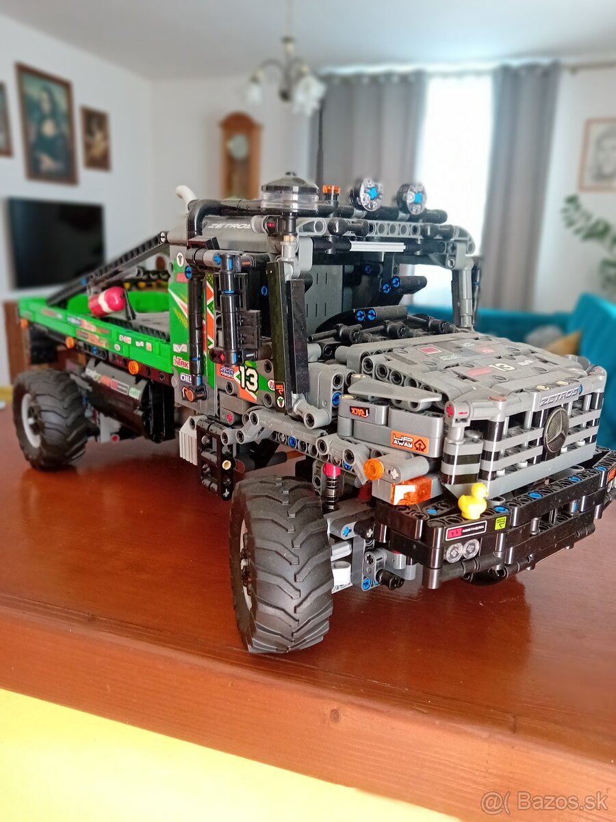 LEGO® 42129 Technic Truck Trial Mercedes-Benz Zetros 4x4