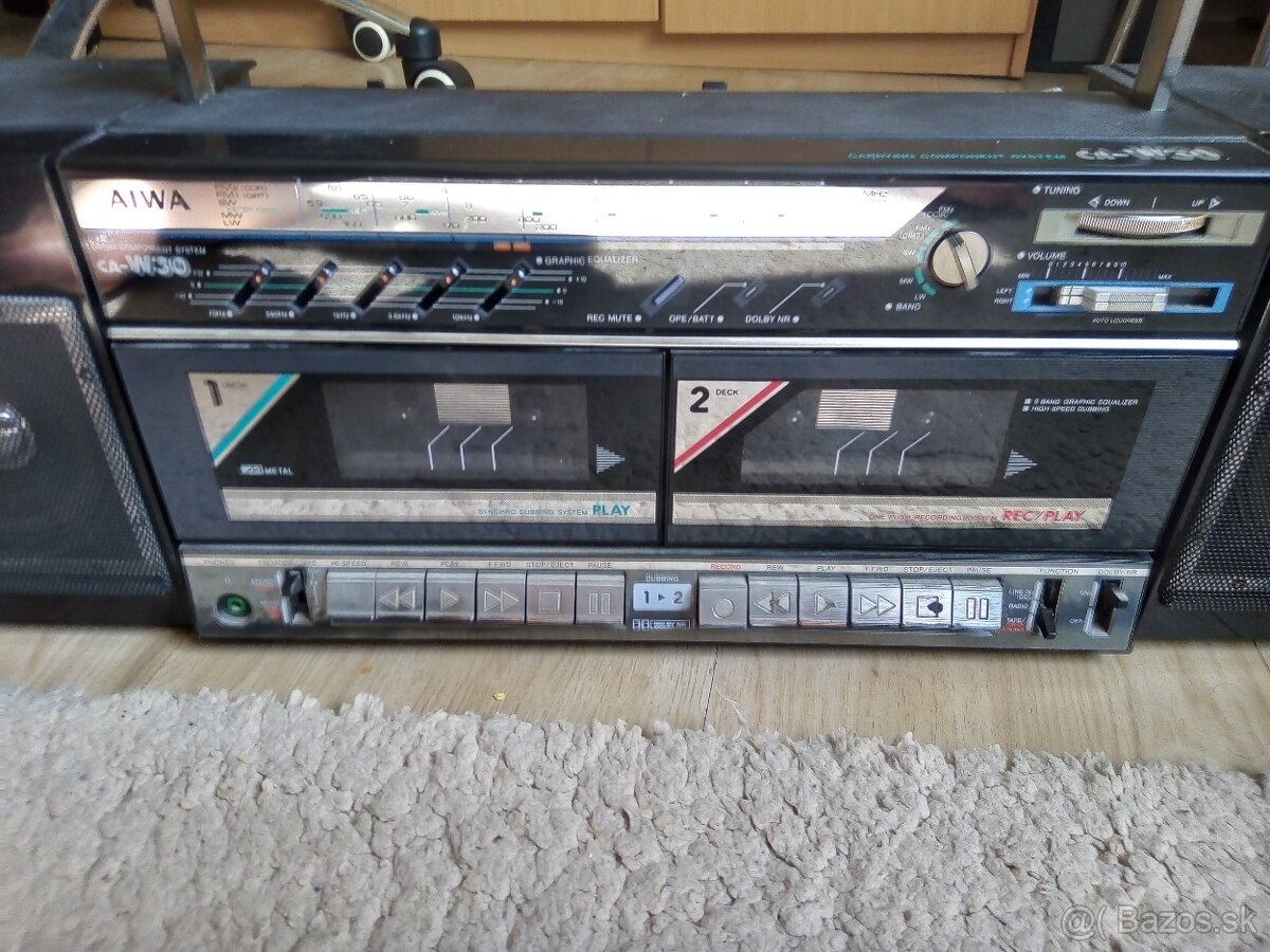 AIWA -ca w30 radio