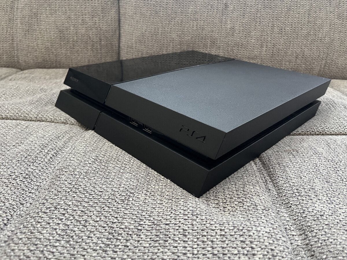 Playstation 4 FAT