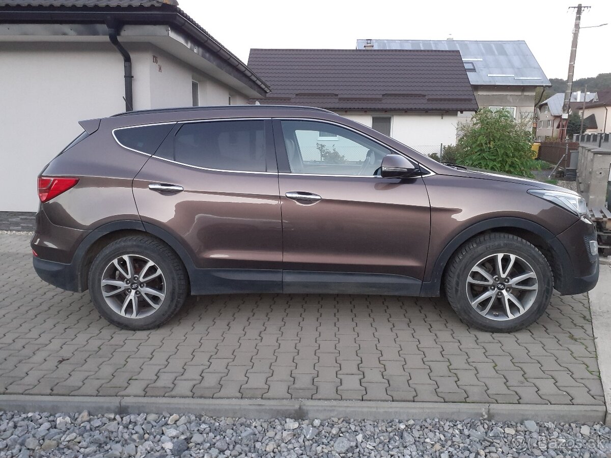 Hyundai Santa Fe 2.2-PREMIUM-PANORAMA