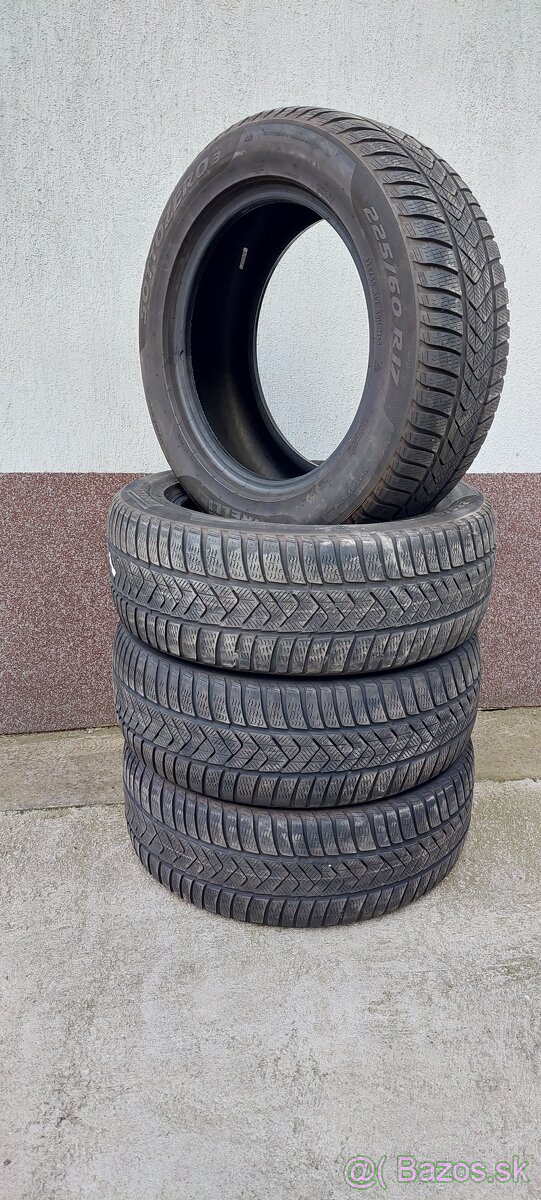 Zimné Pirelli Sottozero 3 225/60 R17