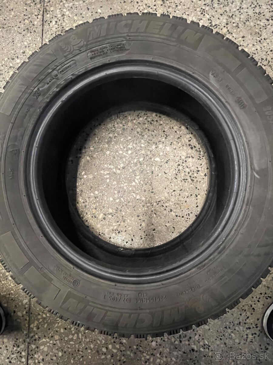 205/65 R16c