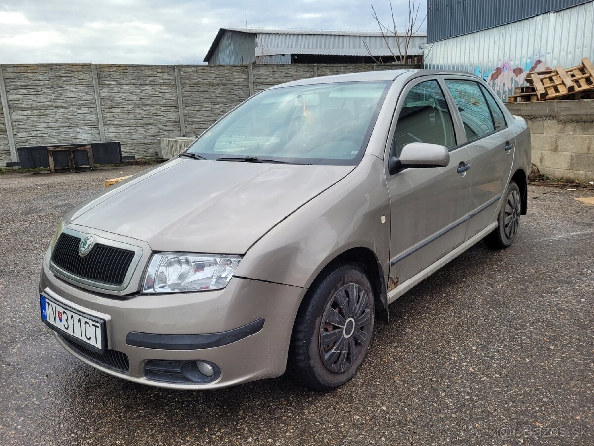 Škoda Fabia Sedan 1.2 HTP klíma