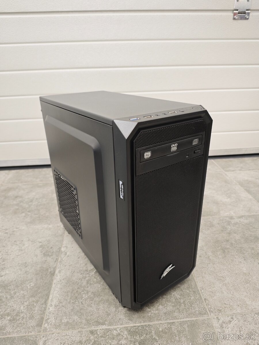 Kancelársky PC i7