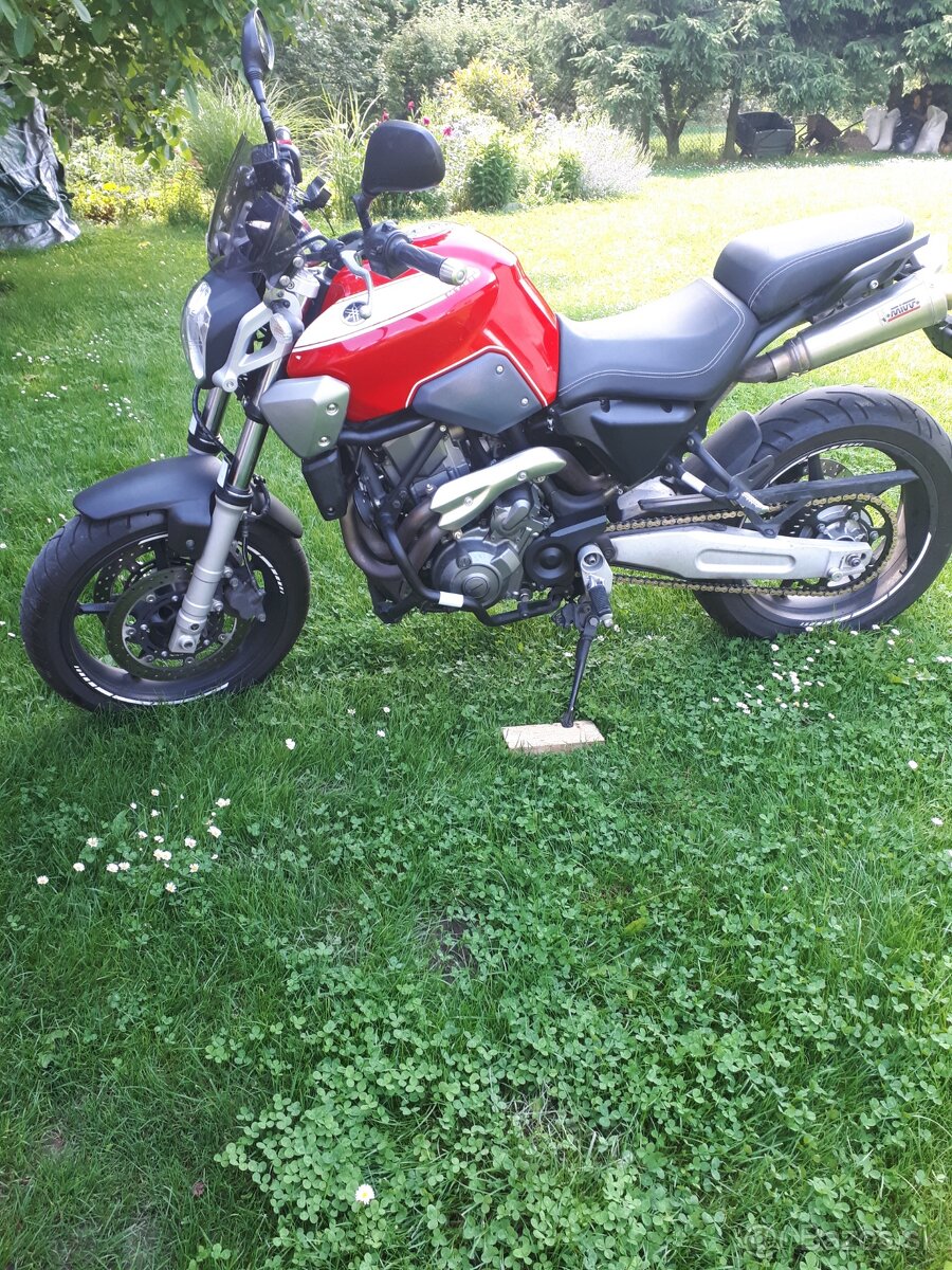 Yamaha MT 03