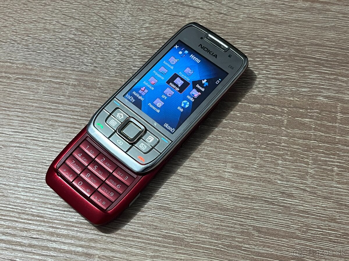 Nokia E66