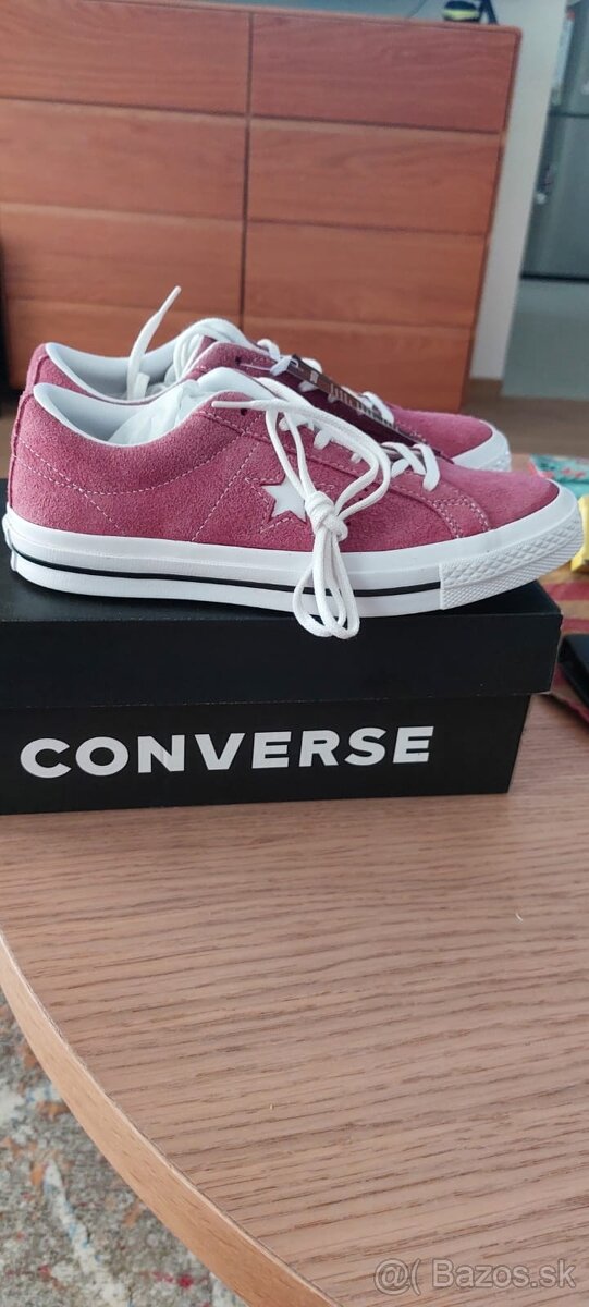 Predam tenisky Converse