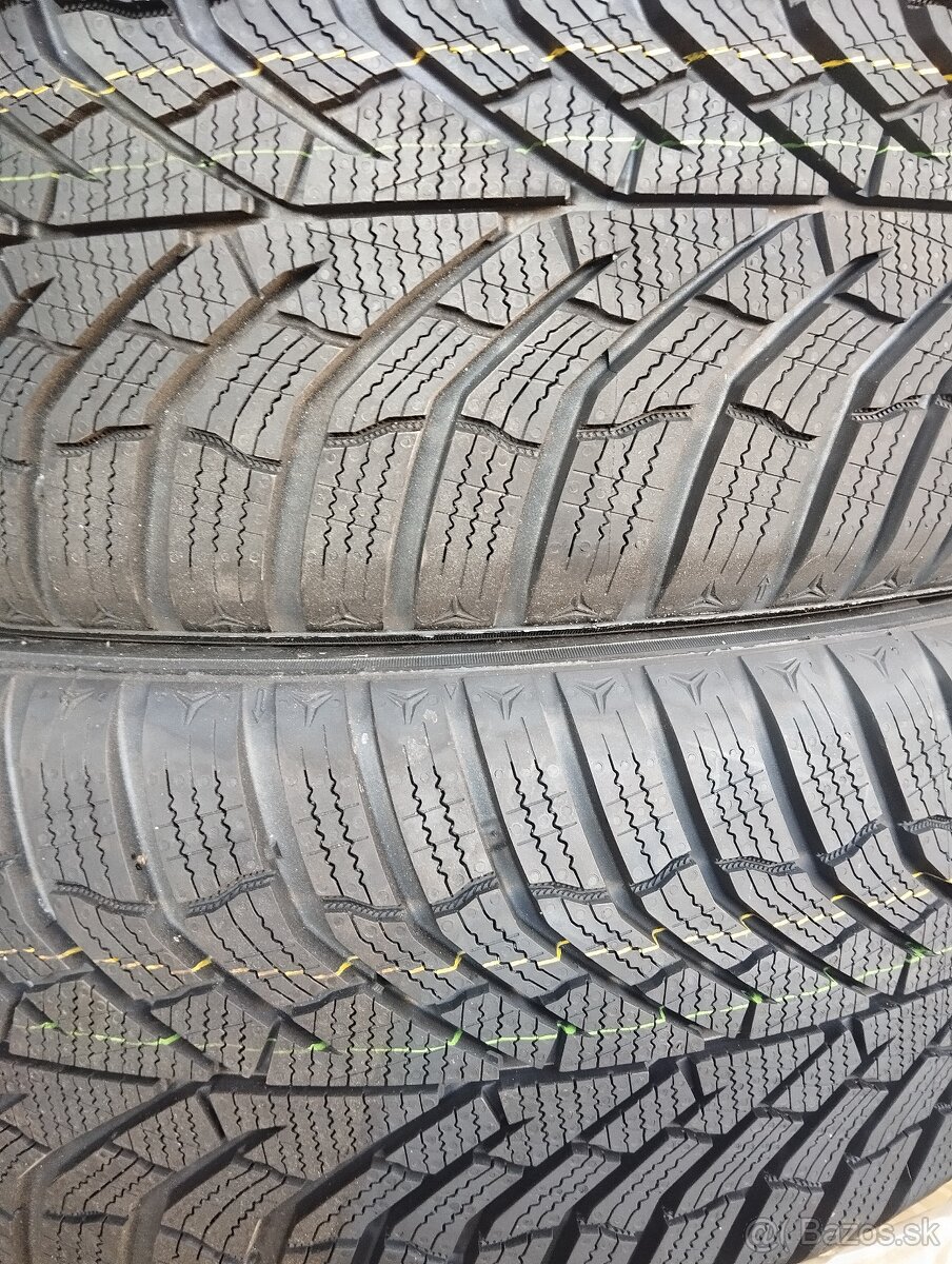 215/55 R17 98 zimné pneumatiky