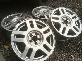 5x100 R16