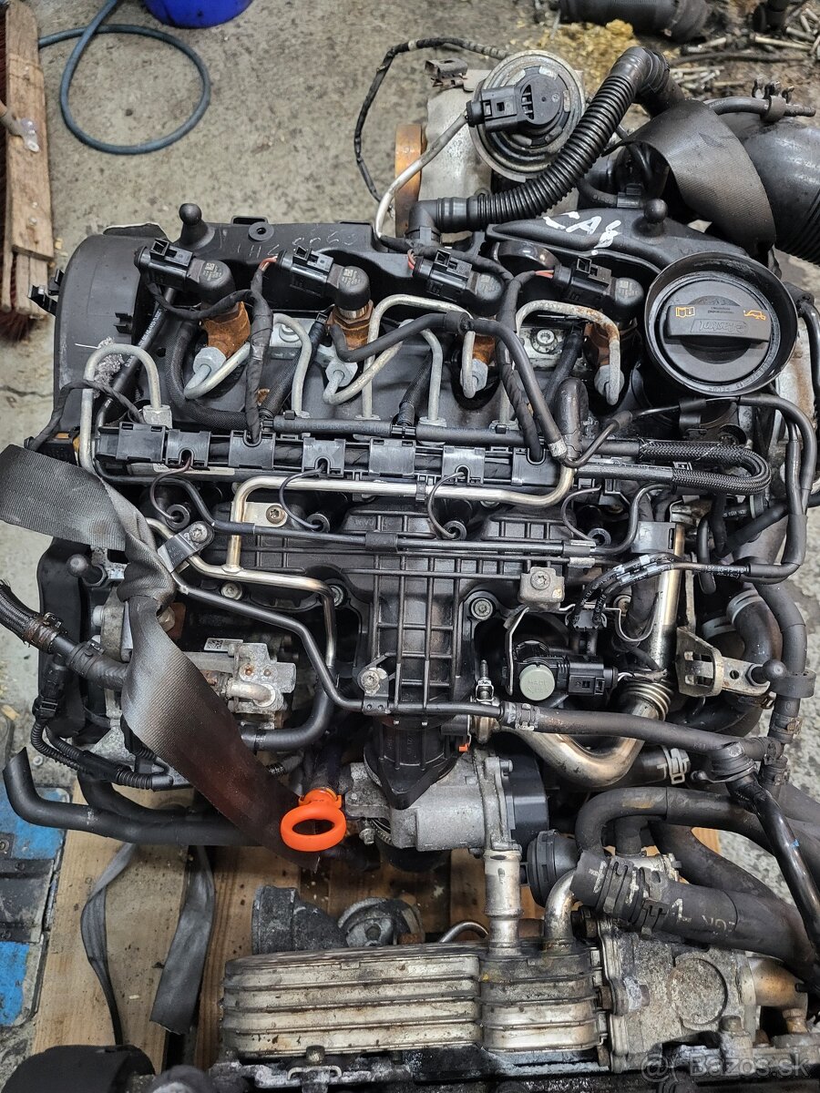 Motor 1.6tdi 77kw cay cayc