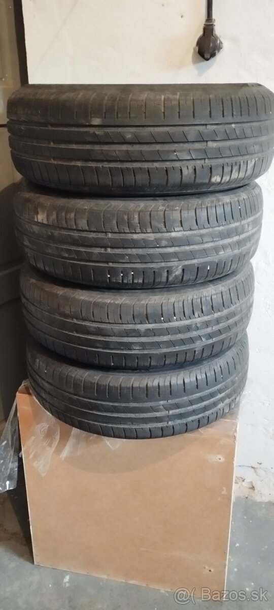 Predam letne pneumatiky Hankook 185/65 R15