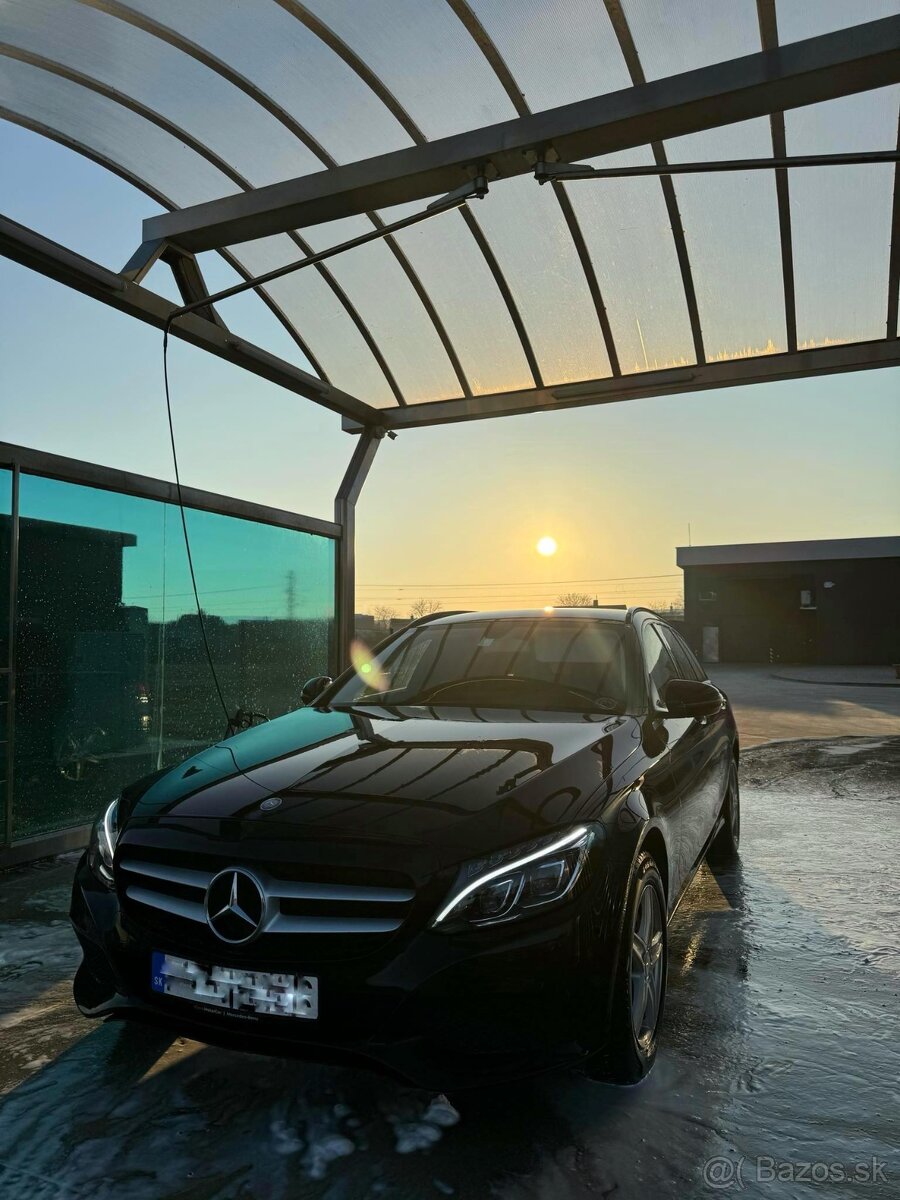 Mercedes-Benz C220d 2016 160.000km