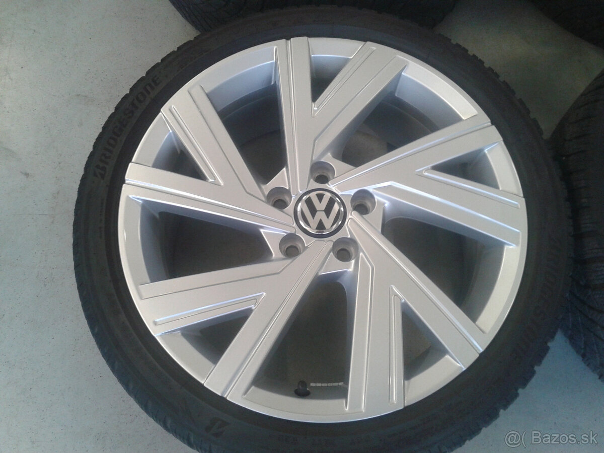 ALU 5x112 R18 7,5J ET51 Original VOLKSWAGEN GOLF BERGAMO