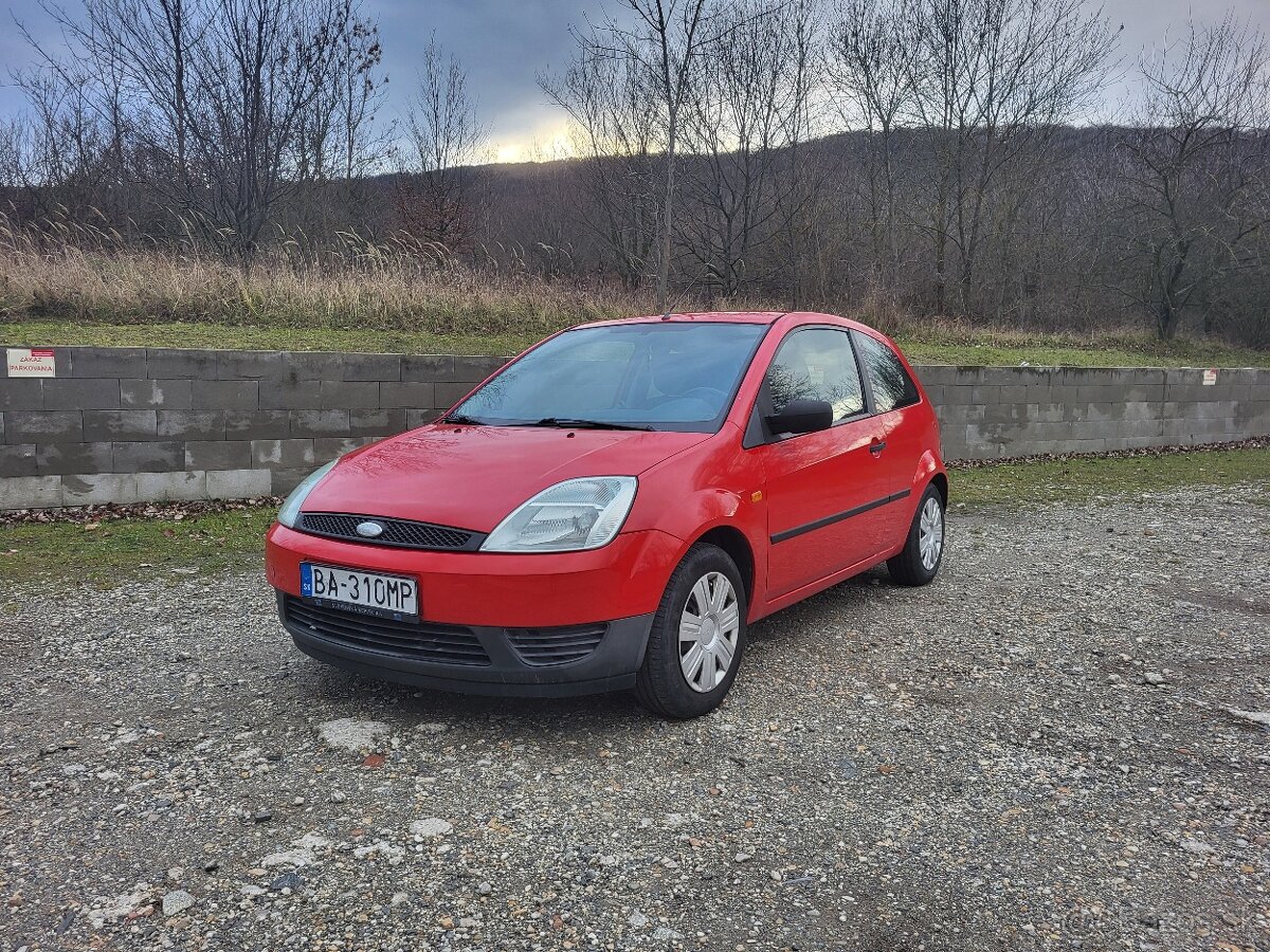 Ford fiesta mk5 1.4 benzín