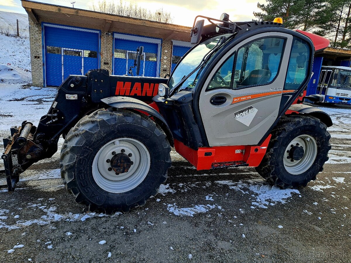 PREDAM TELESKOPICKY NAKLADAC,MANIPULATOR MANITOU 733