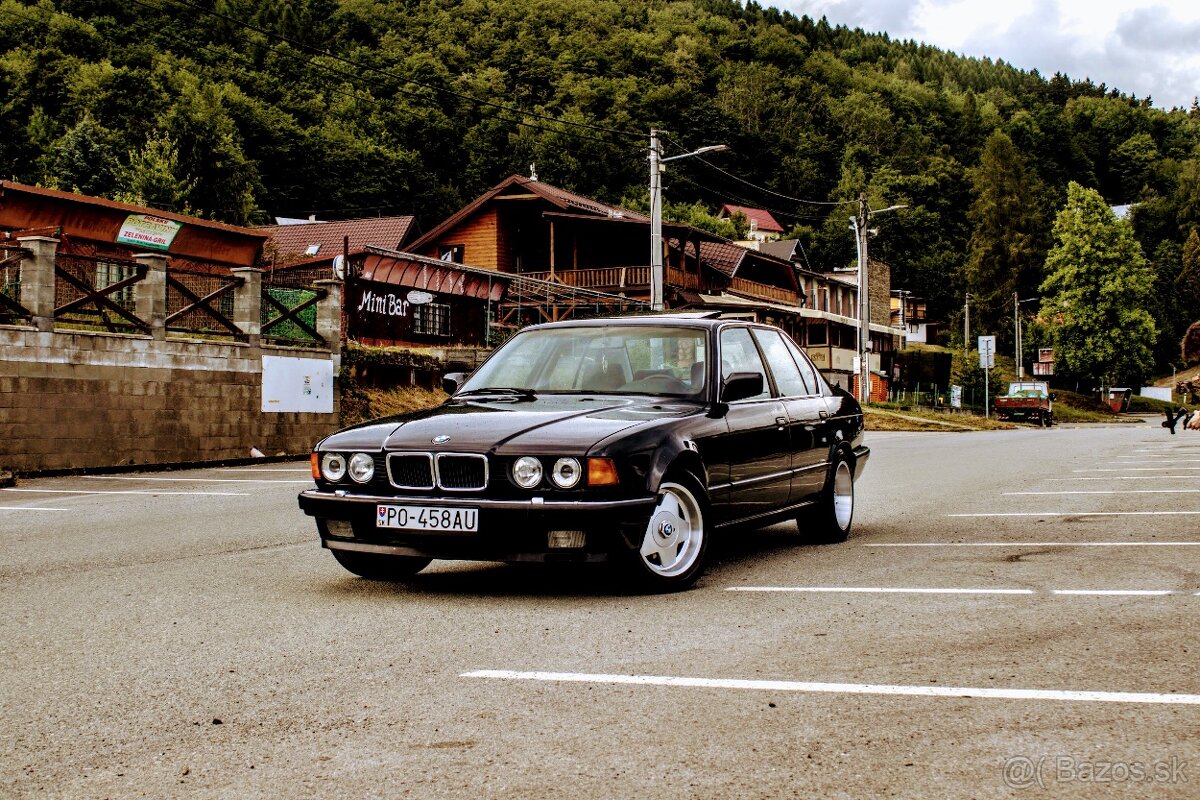 BMW 750i e32 1988