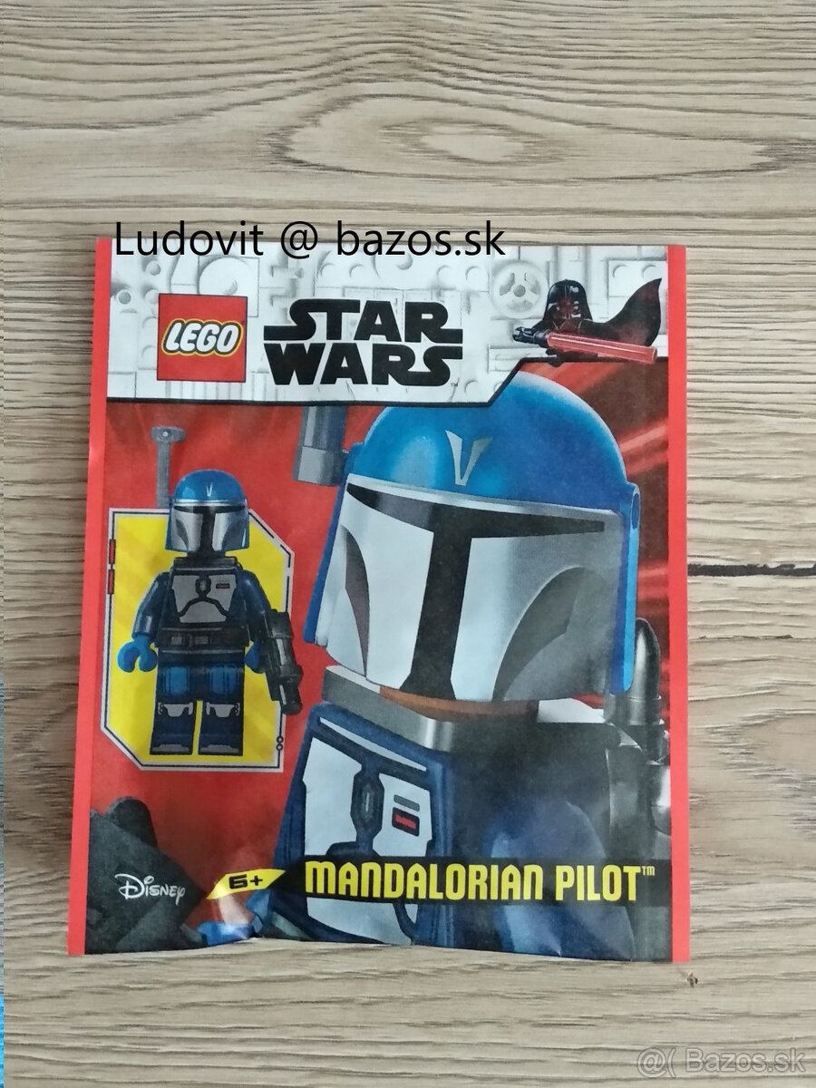 LEGO Star Wars Mandalorian Fleet Commander