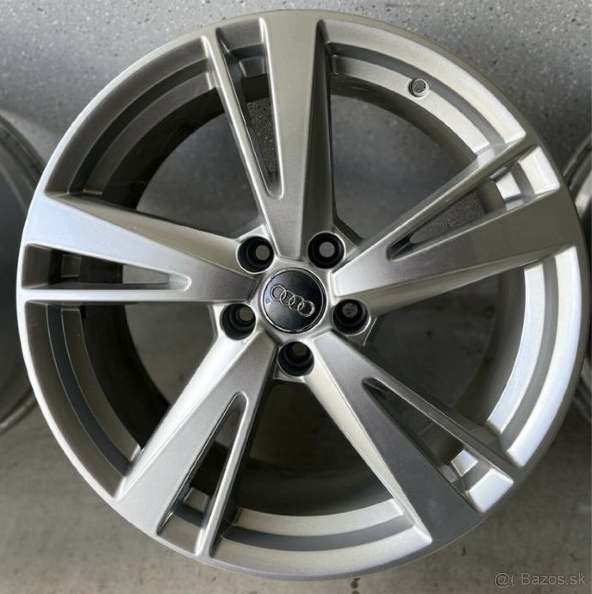 5x112 R19 8J ET42 originál Audi