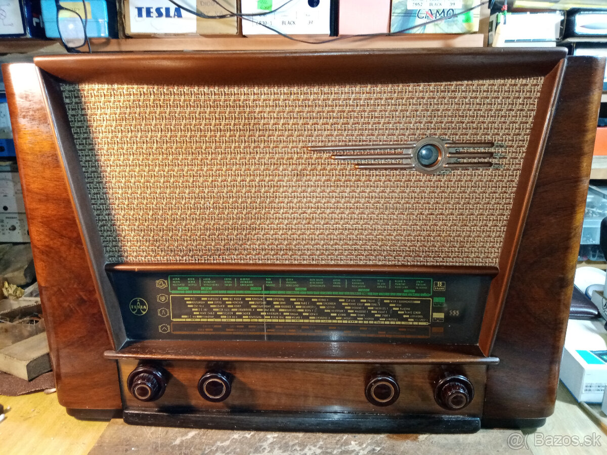 Radio TESLA 618A KRIVÁŇ