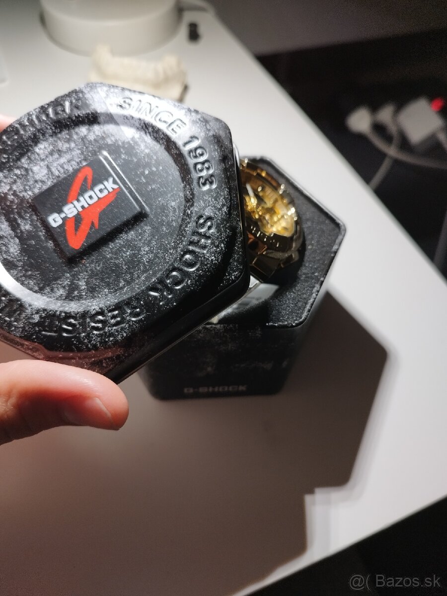 G-SHOCK