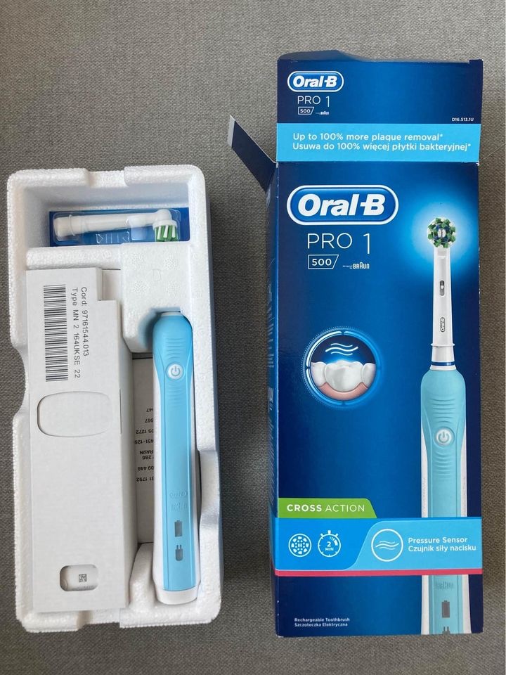 elektrická zubná kefka Oral-B Pro 1 500