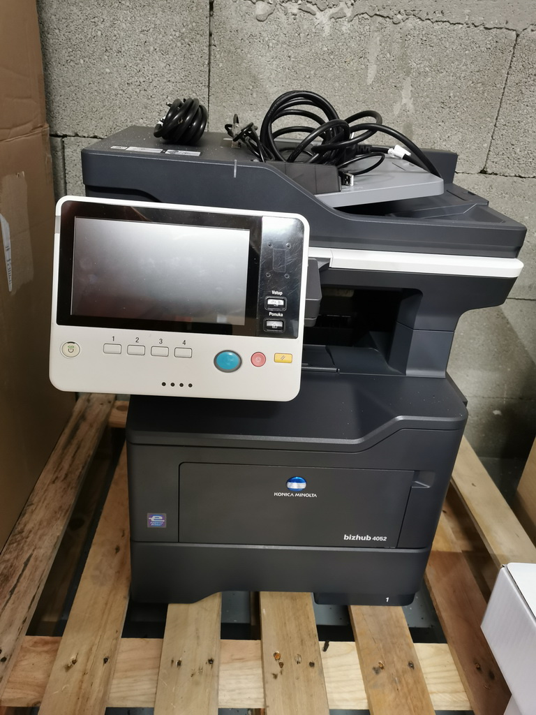 3 x KONICA MINOLTA bizhub 4052 A4 cierna multifunkcia