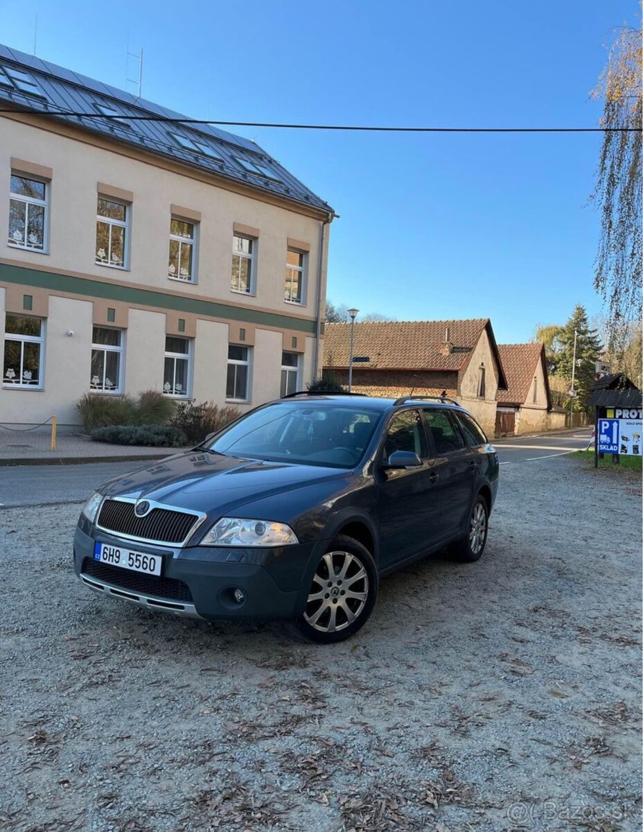 Škoda Octavia 2 Scout