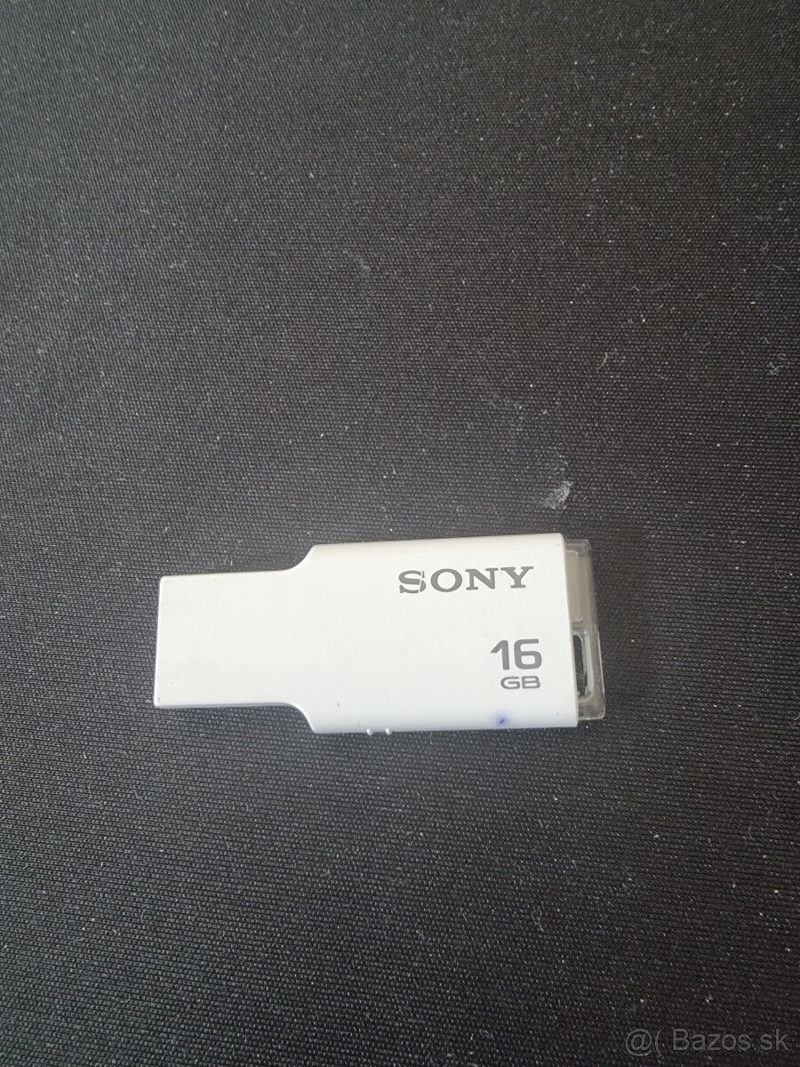 Predám Usb Klúč 16gb SONY