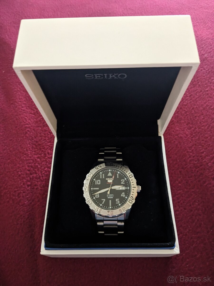 Seiko 5 Sports