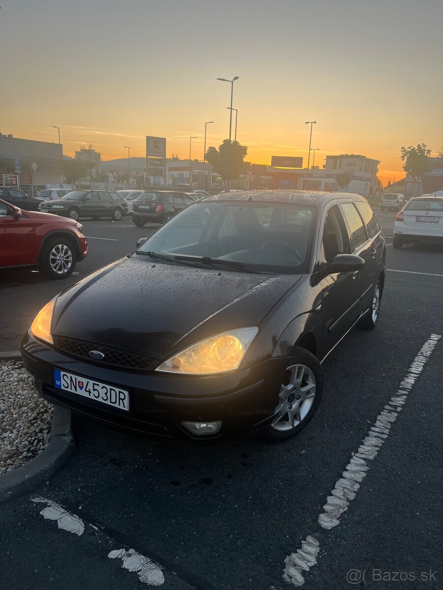 Predám Ford focus 1.6 benzín