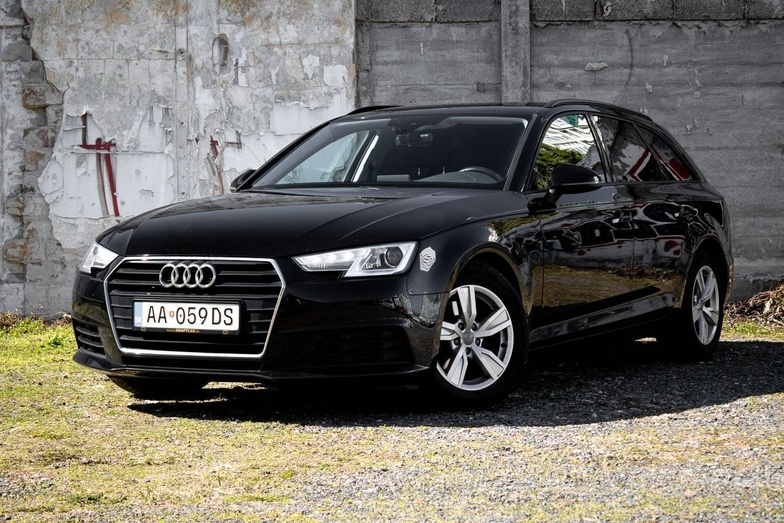 Audi A4 Avant 2.0 TDI Design S tronic