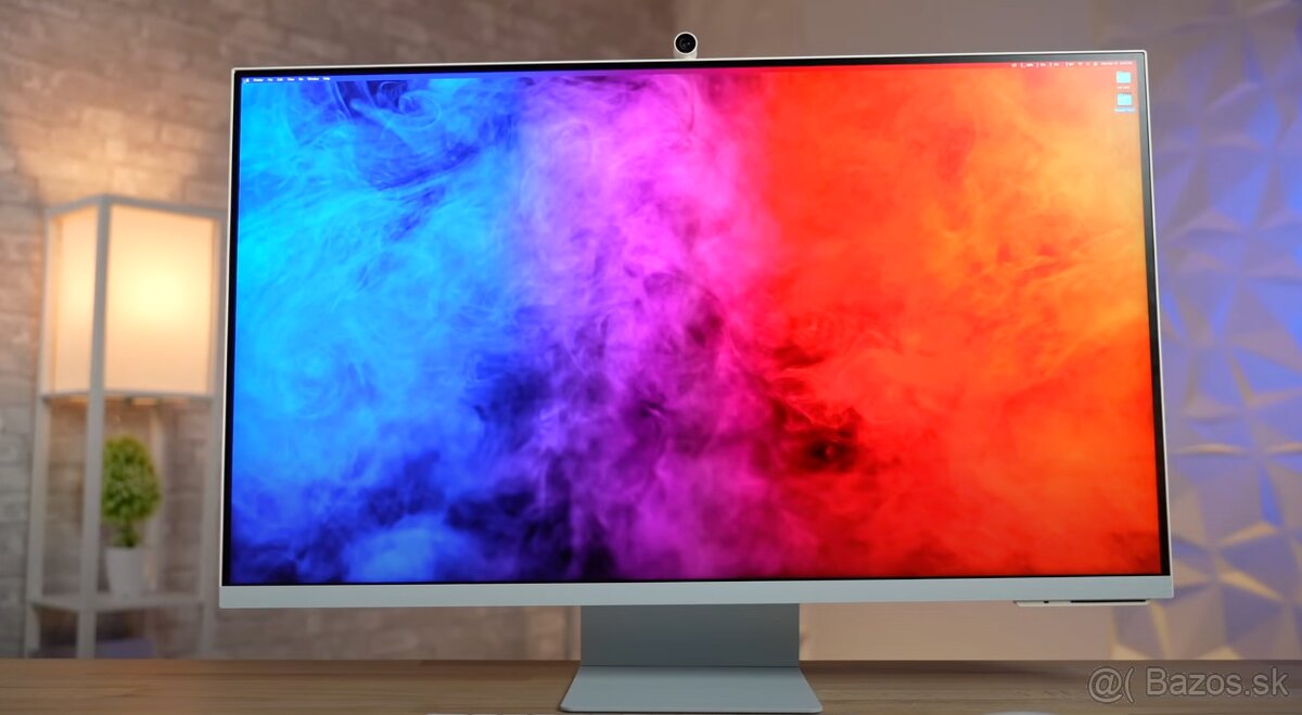 Samsung m8 monitor