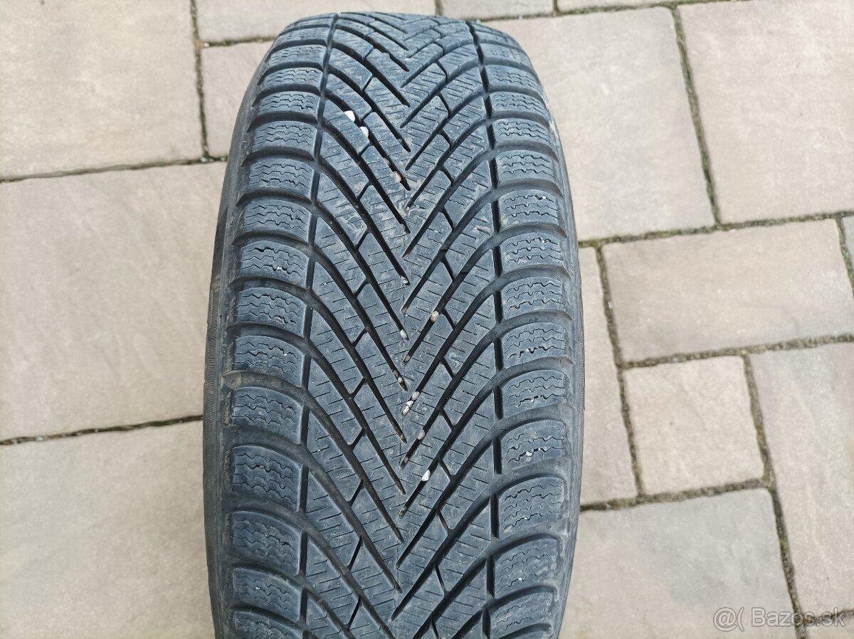 Pirelli Cinturato Winter 205/55 R17