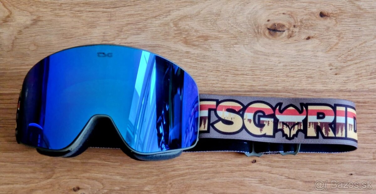 lyziarske okuliare TSG Goggle Four, magneticke zorniky