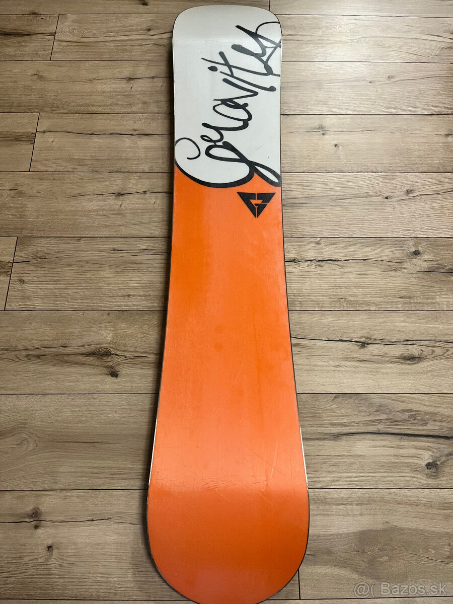 Snowboard Gravity 159cm na predaj