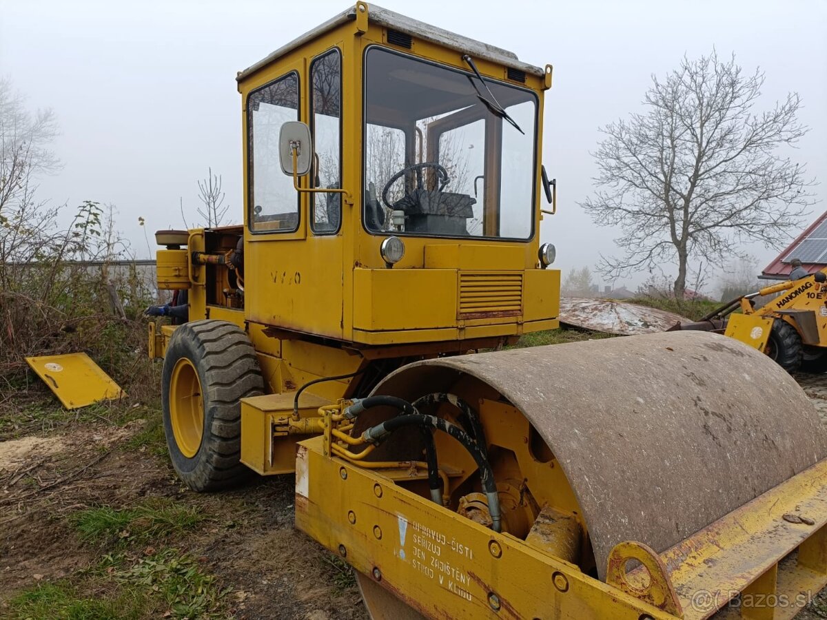 Vibračný válec stavostroj vv70, motor Zetor-Caterpillar,LKT