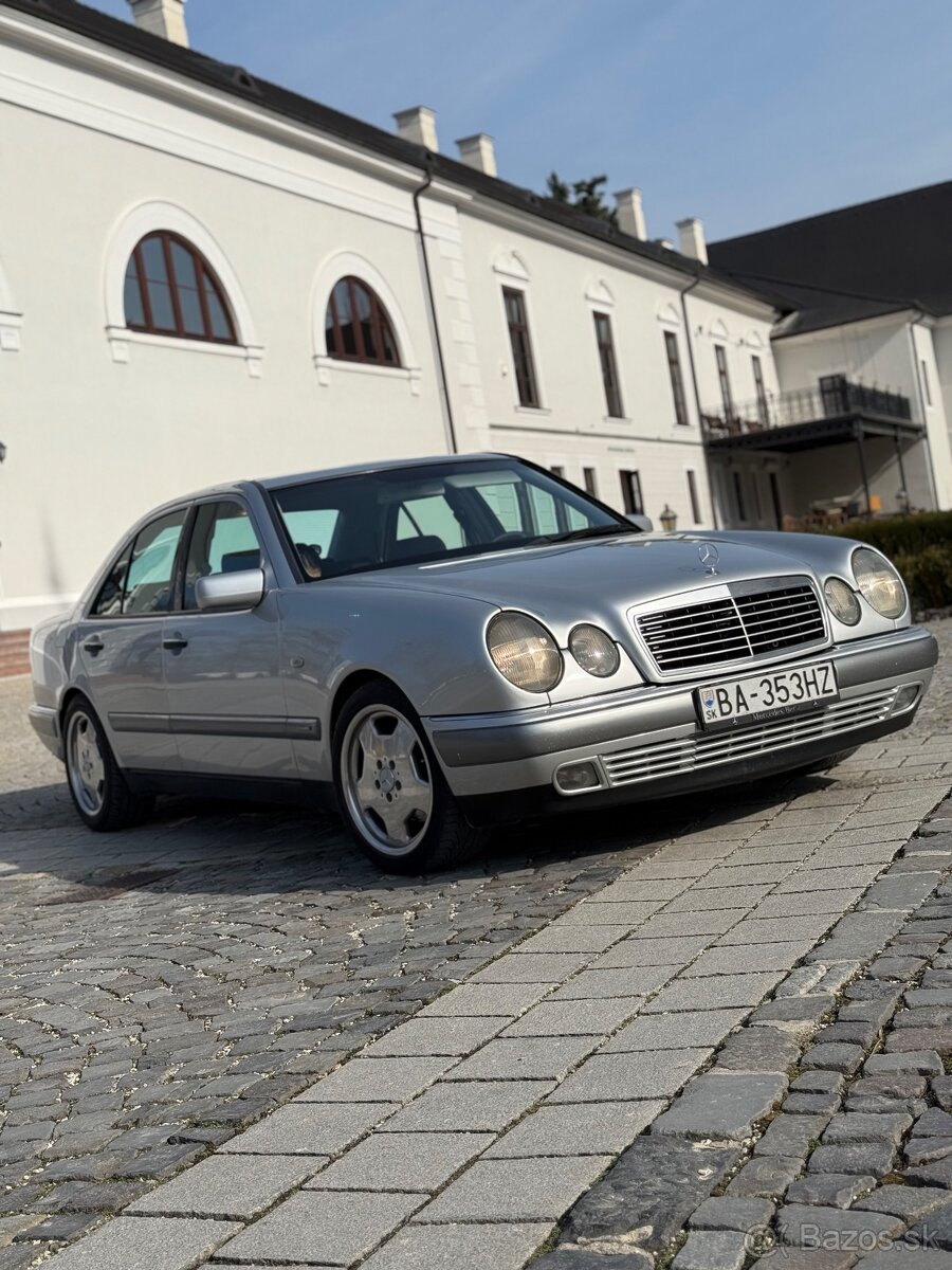 Predám Mercedes Benz E300 td OM606