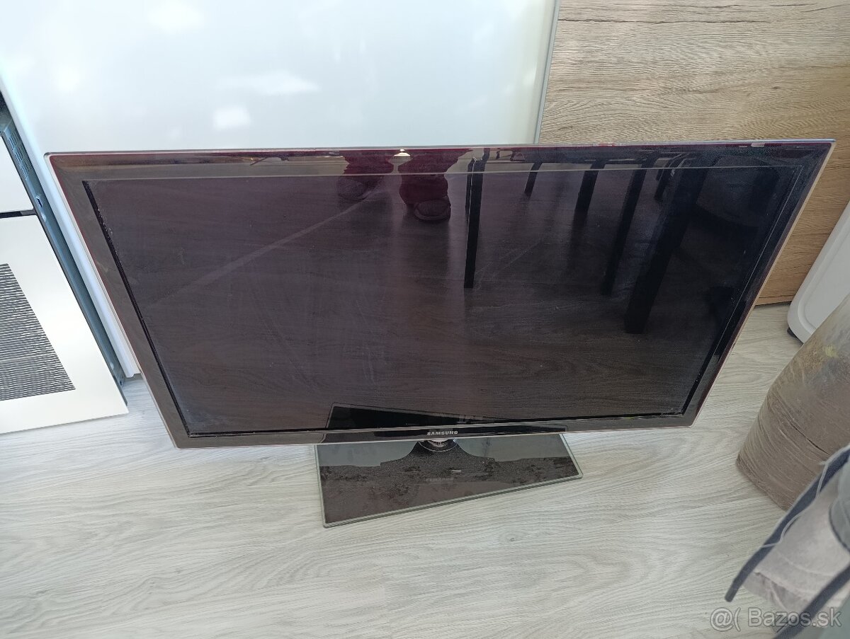 Samsung SMART TV 101cm uhlopriečka NEFUNKČNÝ