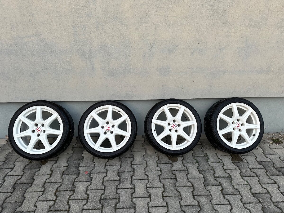 Disky Honda Civic Type R FN2  Enkei 18" 5x114,3