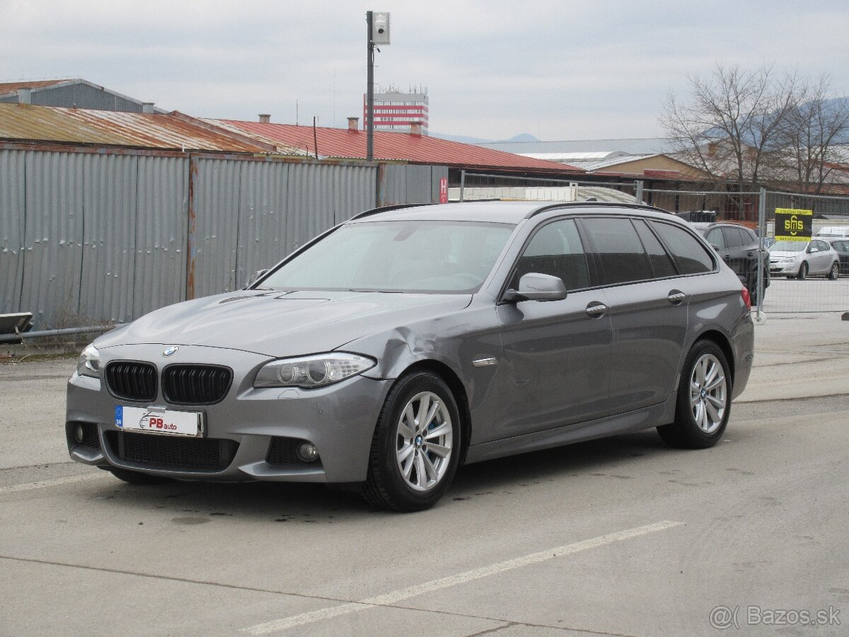 BMW Rad 5 Touring 530d xDrive M-Packet A/T